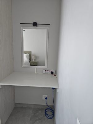 white dressing table
